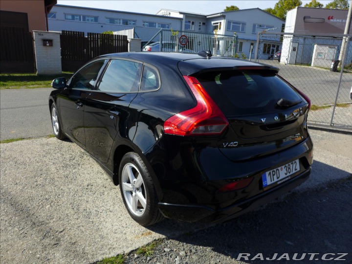 Volvo V40 1,6 D2 KAMERA, SERVIS 2013