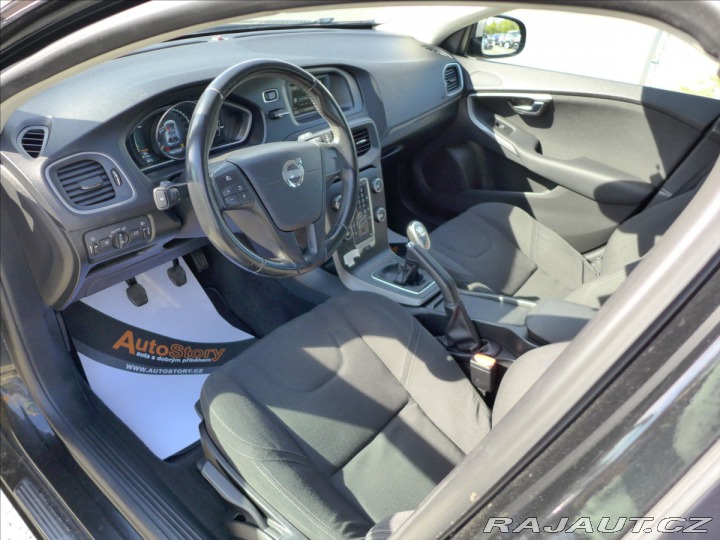 Volvo V40 1,6 D2 KAMERA, SERVIS 2013