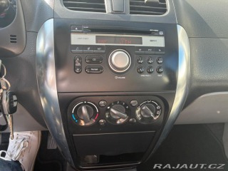 Suzuki SX4 1.6i, 88KW, VYHŘ. SEDADLA 2011