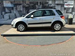 Suzuki SX4 1.6i, 88KW, VYHŘ. SEDADLA 2011