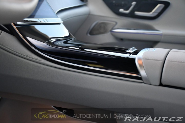Mercedes-Benz EQE 350 4MATIC 2025