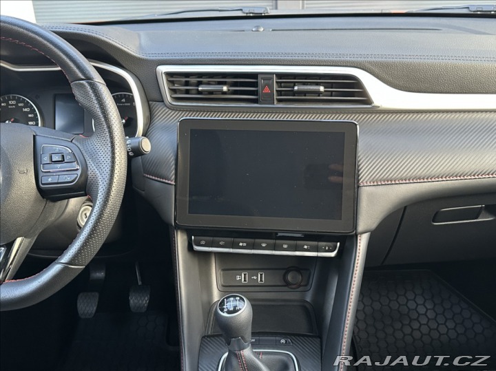 MG ZS 1,5 DVVT 106PS  Essential 2023