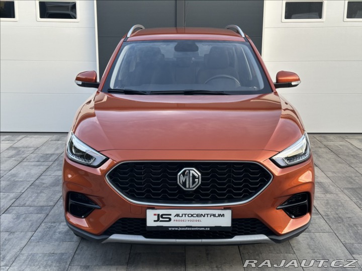 MG ZS 1,5 DVVT 106PS  Essential 2023