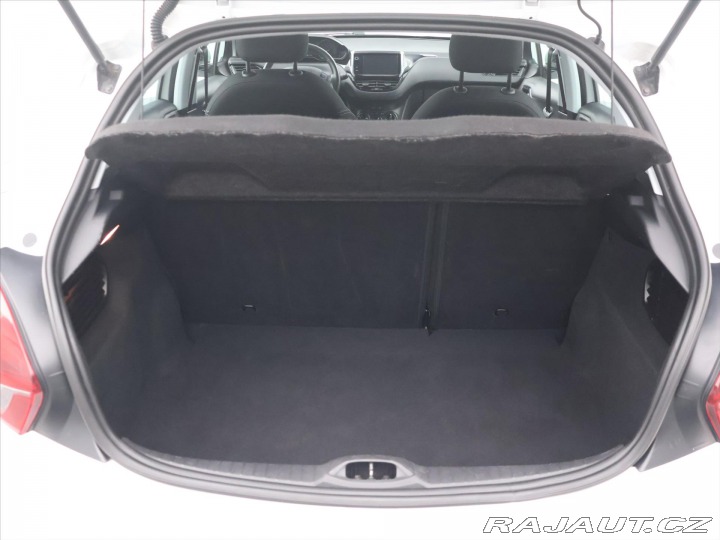Peugeot 208 1,2 PureTech Klima CZ 1.M 2018