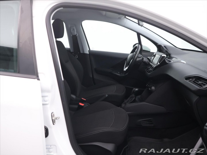 Peugeot 208 1,2 PureTech Klima CZ 1.M 2018