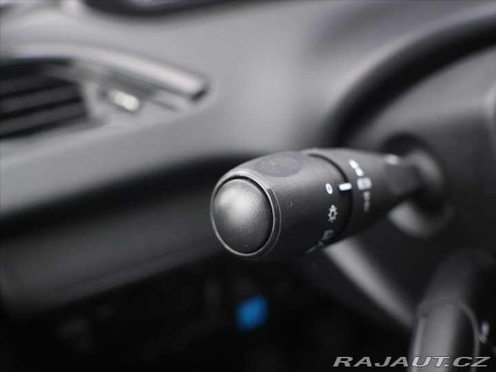Peugeot 208 1,2 PureTech Klima CZ 1.M 2018