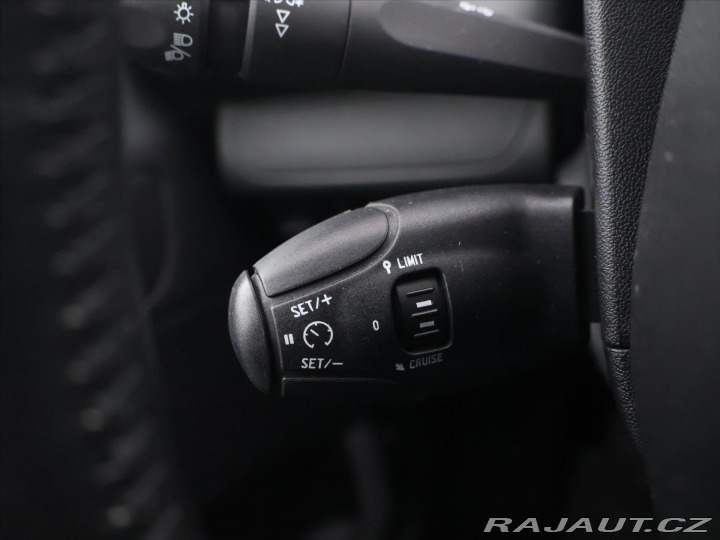Peugeot 208 1,2 PureTech Klima CZ 1.M 2018