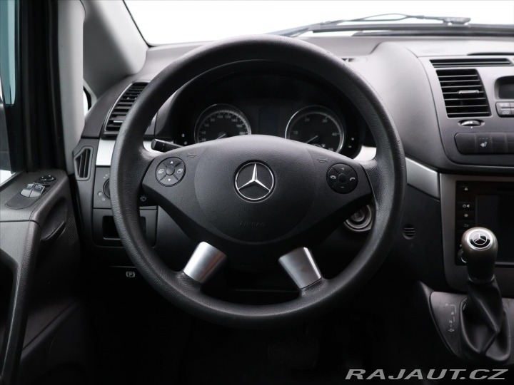 Mercedes-Benz Vito 3,0 165 kW, 6 míst, Autom 2012