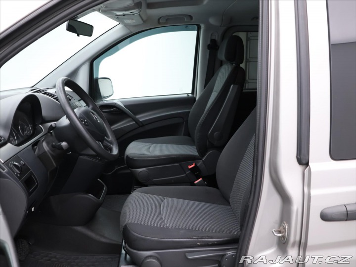 Mercedes-Benz Vito 3,0 165 kW, 6 míst, Autom 2012