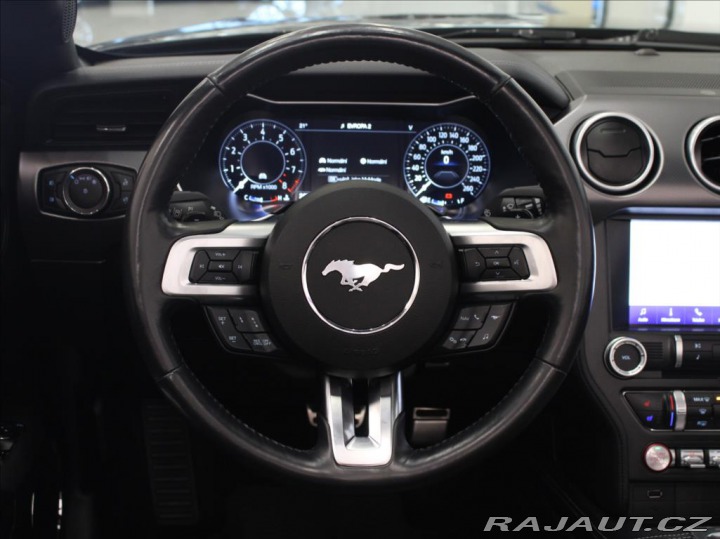 Ford Mustang 5,0 V8 331kW AT 26 700km! 2018