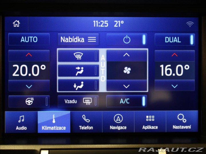 Ford Mustang 5,0 V8 331kW AT 26 700km! 2018