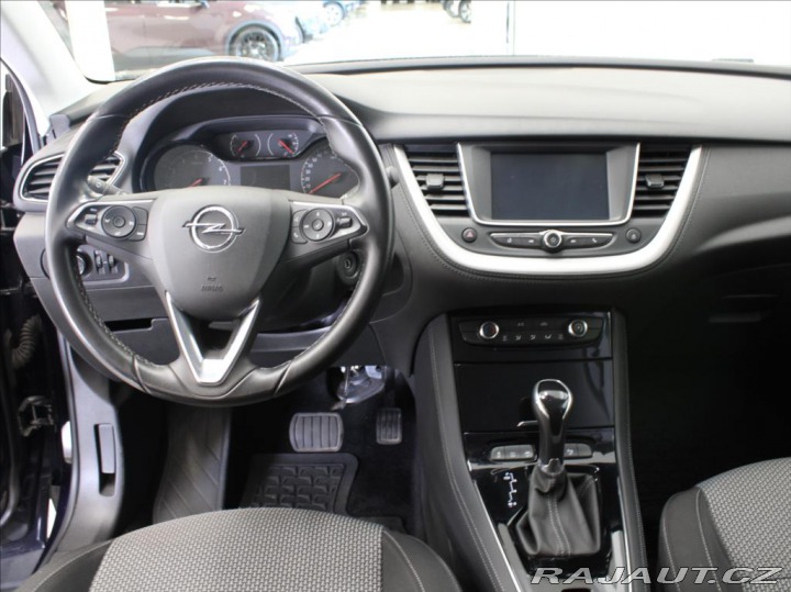 Opel Grandland X 1,2 Turbo 96kW AT 1.maj.Č 2019