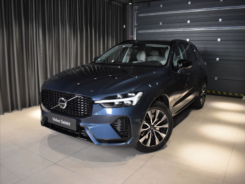 Volvo XC60 2,0 B4 AWD Plus dark Bezk