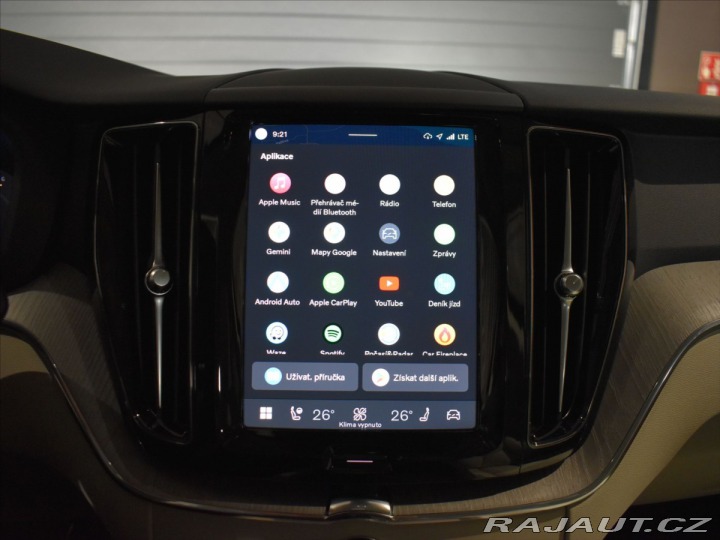 Volvo XC60 2,0 B4 AWD Plus dark Bezk 2023