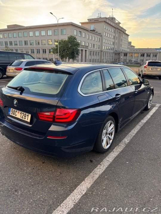 BMW 5 3,0   f 11 1800