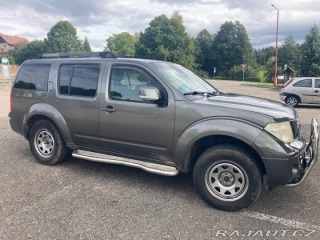 Nissan Pathfinder 2,5 2007 1800