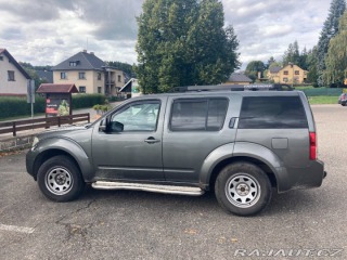 Nissan Pathfinder 2,5 2007 1800