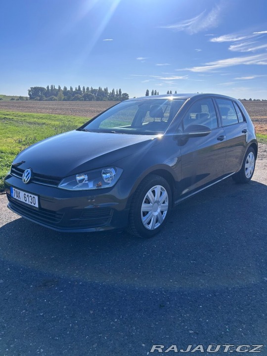 Volkswagen Golf 1,2   TSI 63 kW, r. 2015, 2015
