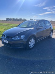 Volkswagen Golf 1,2   TSI 63 kW, r. 2015, 2015