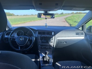 Volkswagen Golf 1,2   TSI 63 kW, r. 2015, 2015