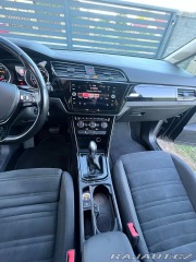 Volkswagen Touran 1,5 TSI Highline DSG, p 1800