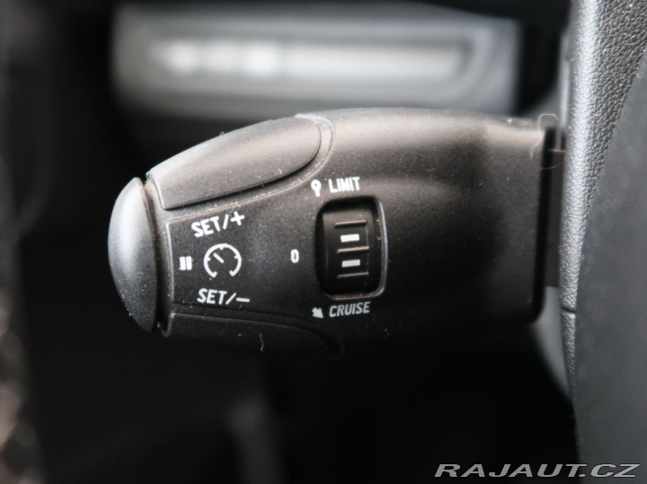 Peugeot 2008 1.2,PureTech,ALLURE,81KW, 2018