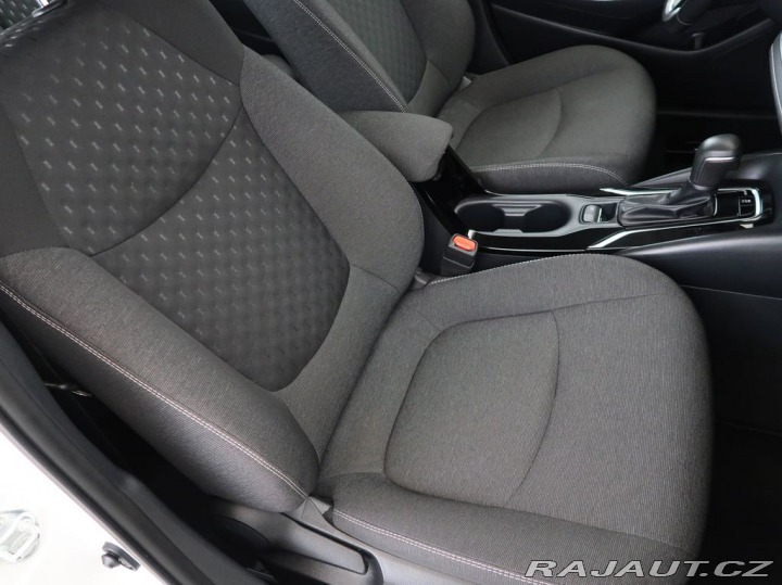 Toyota Corolla 1.5,92KW,Automat,CZ,1Maj 2024