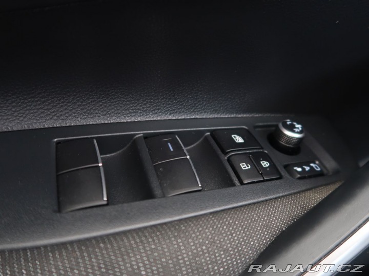 Toyota Corolla 1.5,92KW,Automat,CZ,1Maj 2024