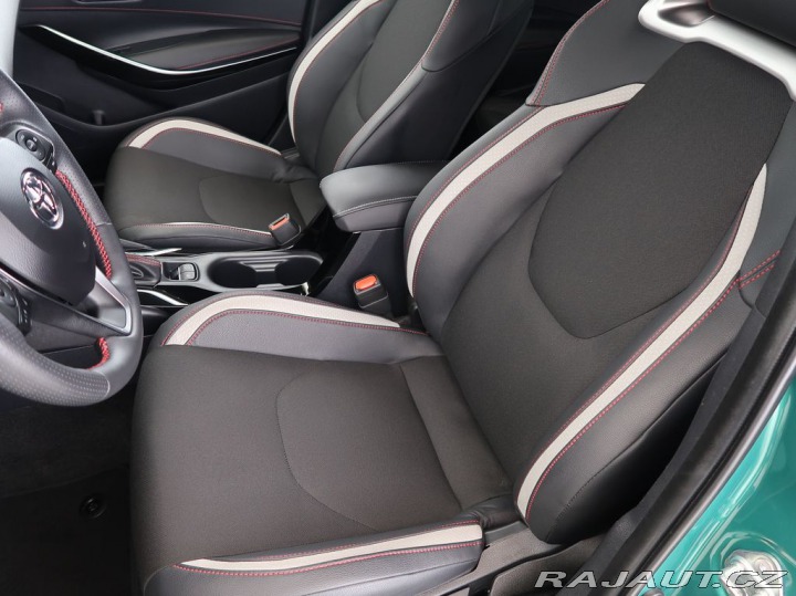 Toyota Corolla 2.0Hybrid,e-CVT,GR Sport, 2025