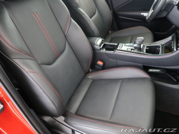 Lexus Ostatní modely LBX 1.5,HEV,Emotion,CZ,1Maj 2024
