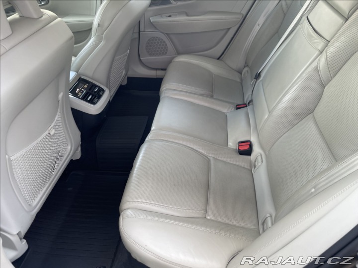 Volvo V90 2,0 D5 AWD INSCRIPTION 1800
