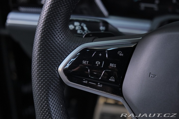 Volkswagen Touareg r line 3.0 . TDI 2023