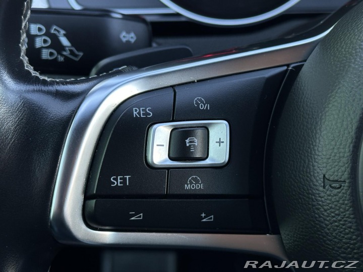 Volkswagen Passat 2.0TDi 4Motion DSG R-Line 2018