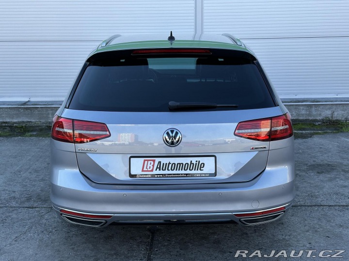 Volkswagen Passat 2.0TDi 4Motion DSG R-Line 2018