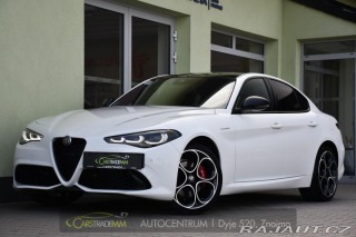 Alfa Romeo Giulia 2.0T 16V 206kW VELOCE AT8 2024