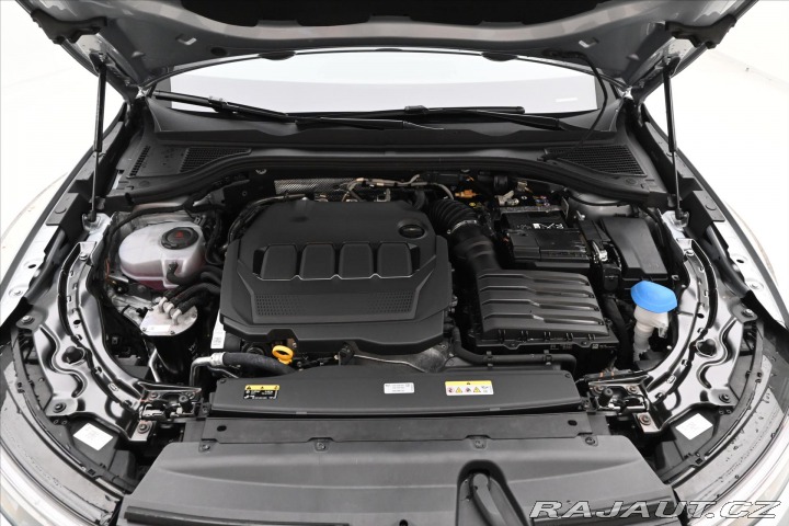 Volkswagen Passat 2,0 TDI 110kW DSG Busines 2024