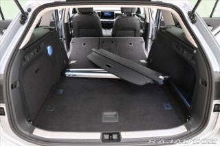 Volkswagen Passat 2,0 TDI 110kW DSG Busines 2024