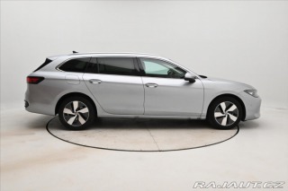 Volkswagen Passat 2,0 TDI 110kW DSG Busines 2024