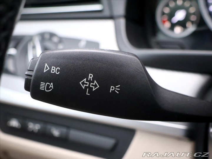 BMW 5 3,0 535i 225kW xD M-paket 2013