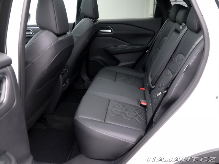 Nissan Qashqai 1,3 DIG-T 116kW Tekna 4WD 2026