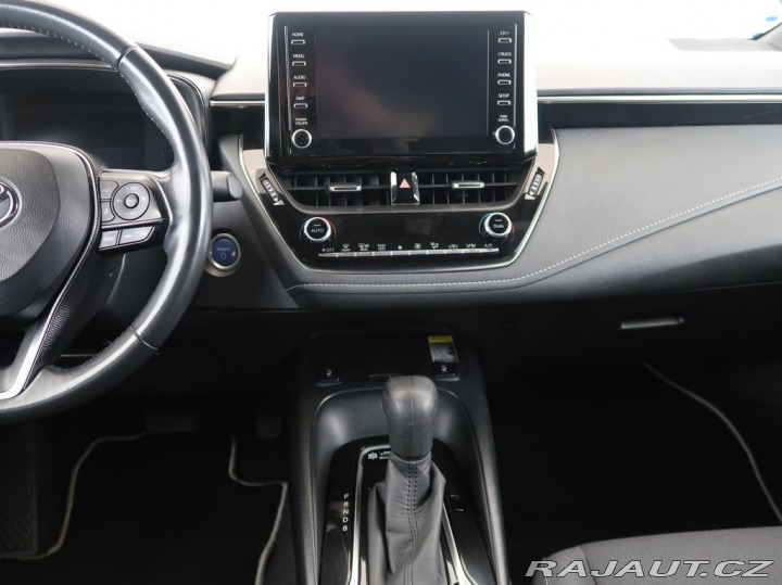 Toyota Corolla 1.8Hybrid,Comfort Tech,CZ 2021