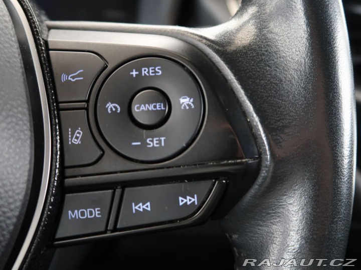 Toyota Corolla 1.8Hybrid,Comfort Tech,CZ 2021