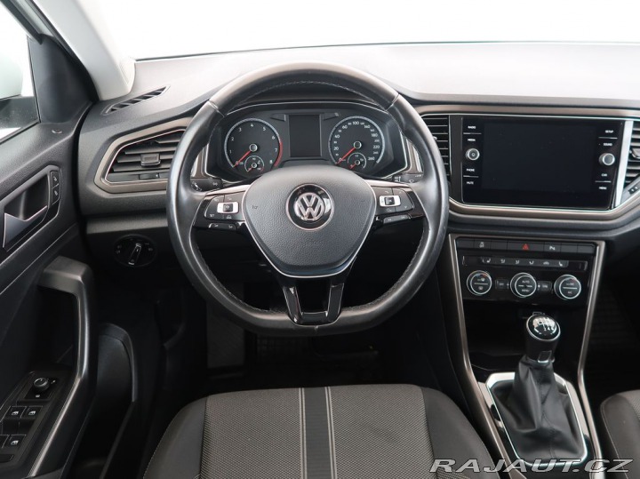 Volkswagen T-Roc 1.5,TSI,110KW,Manuál,CZ,1 2018