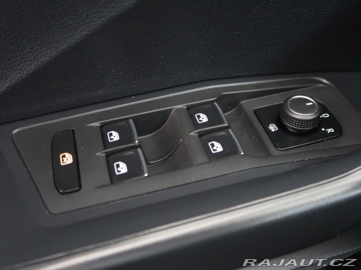 Volkswagen T-Roc 1.5,TSI,110KW,Manuál,CZ,1 2018
