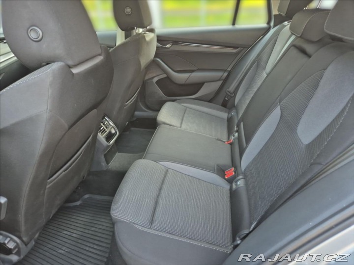 Škoda Octavia 2,0 TDi DSG Ambition 4x4 2023