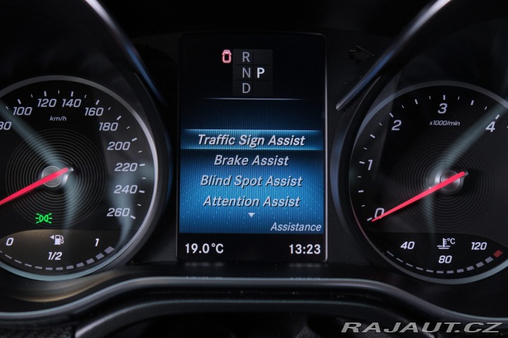 Mercedes-Benz V V300d lang 4matic 9G-tro 2021