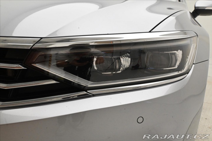 Volkswagen Passat 2,0 TDI 147kW DSG Eleganc 2022