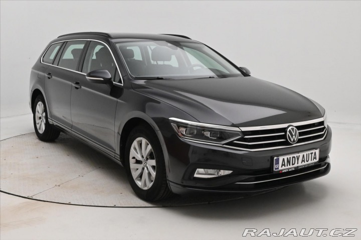 Volkswagen Passat 2,0 TDI 110kW DSG Busines 2022