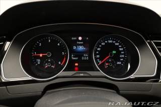 Volkswagen Passat 2,0 TDI 110kW DSG Busines 2022