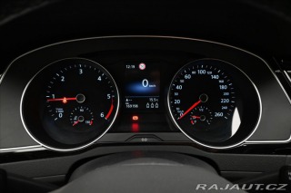 Volkswagen Passat 2,0 TDI 110kW Business Zá 2023